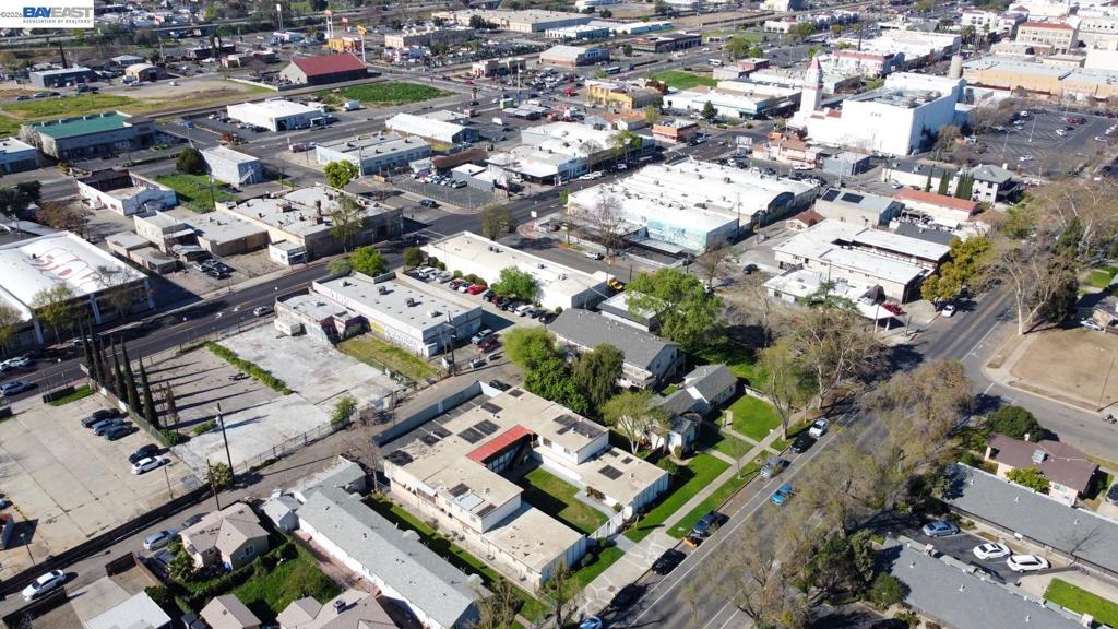 132 W 18Th St, Merced, CA 95340