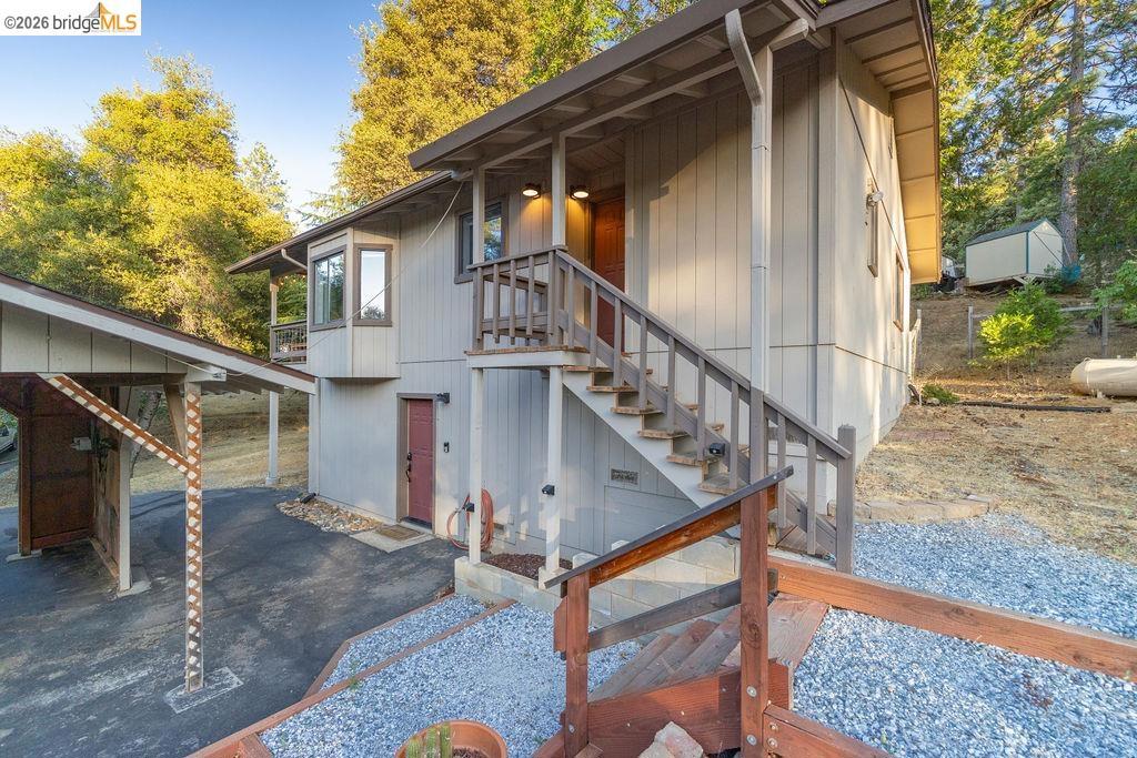 19266 Ferretti Rd, Groveland, CA 95321