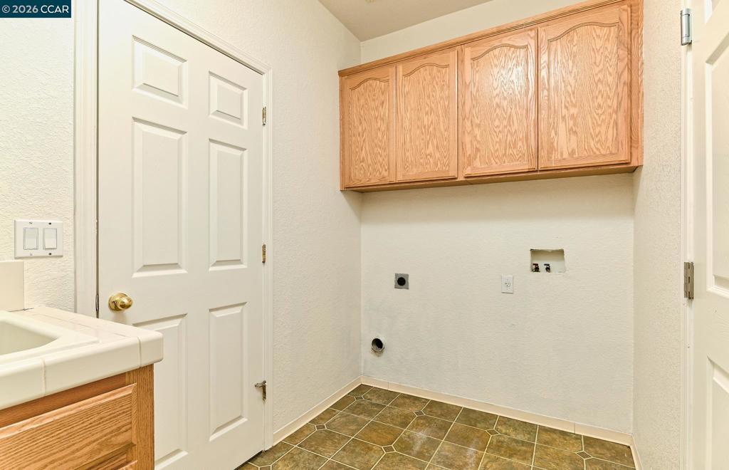 536 Pestana Ave, Manteca, CA 95336