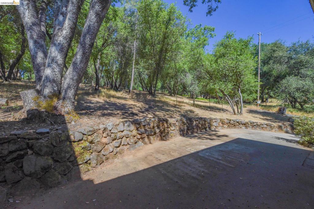21882 El Oso Way, Sonora, CA 95370