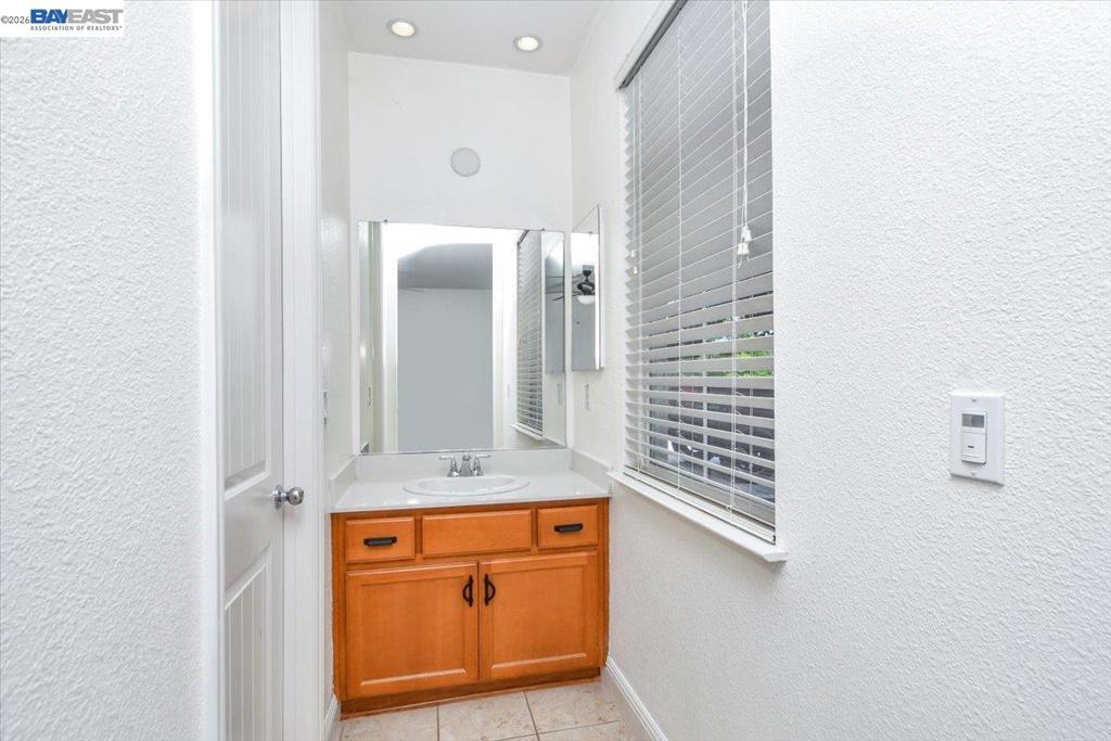 1600 Amber Ln, Brentwood (CC), CA 94513