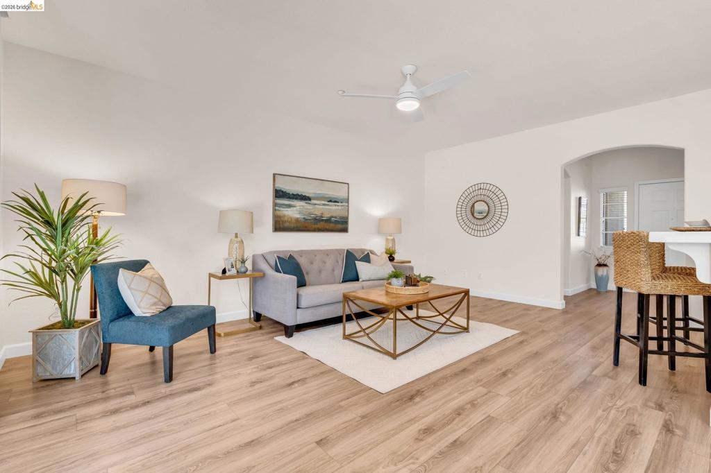 1124 Jonagold Way, Brentwood (CC), CA 94513