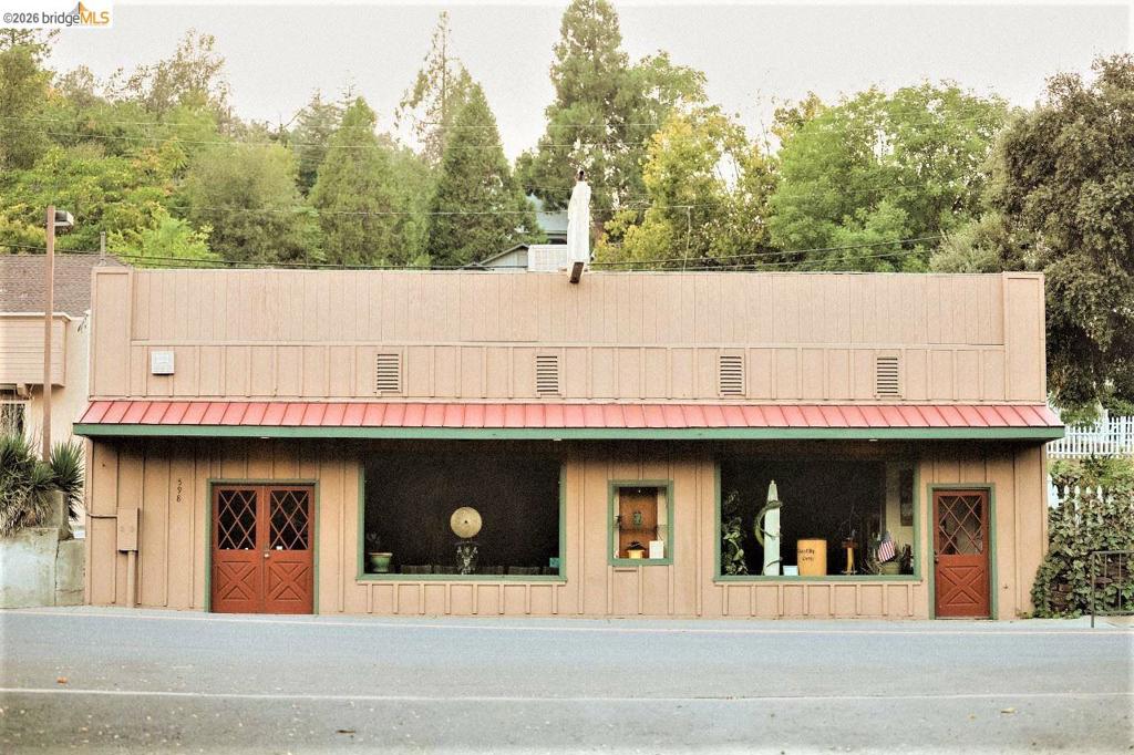 598 S Washington St., Sonora, CA 95370