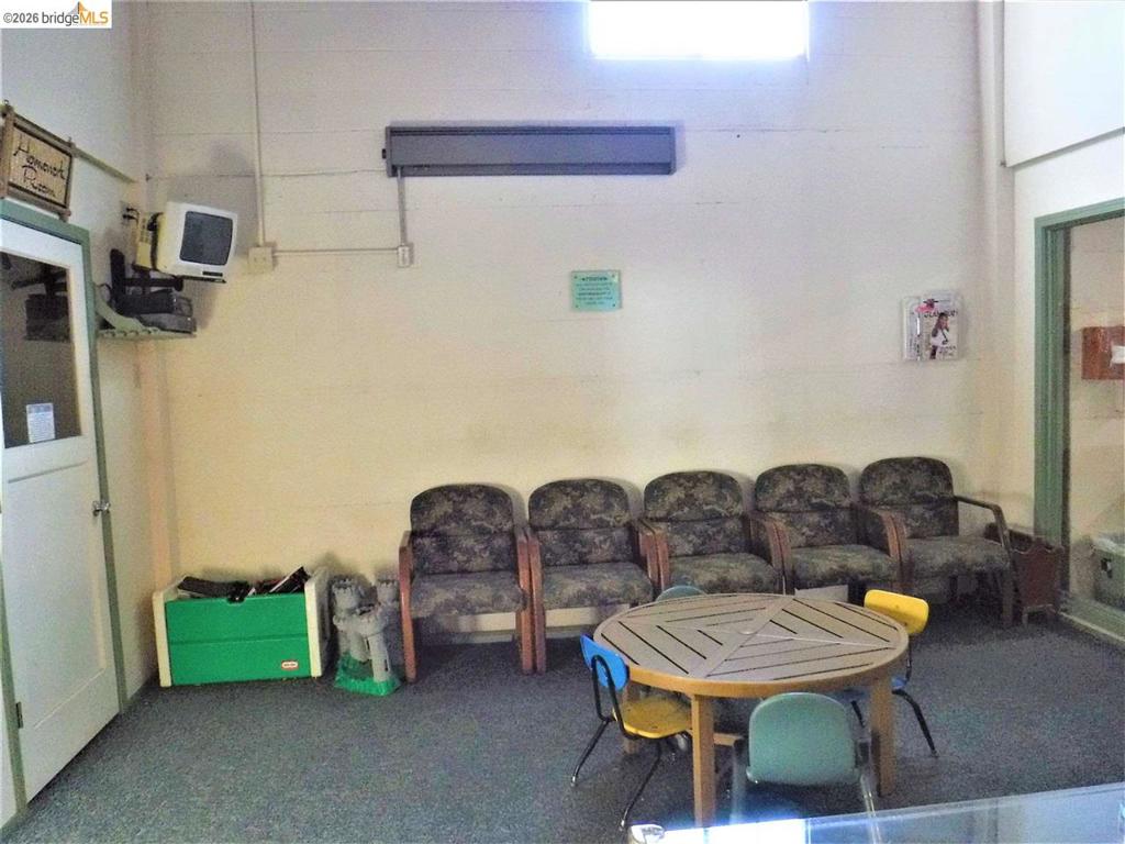 598 S Washington St., Sonora, CA 95370