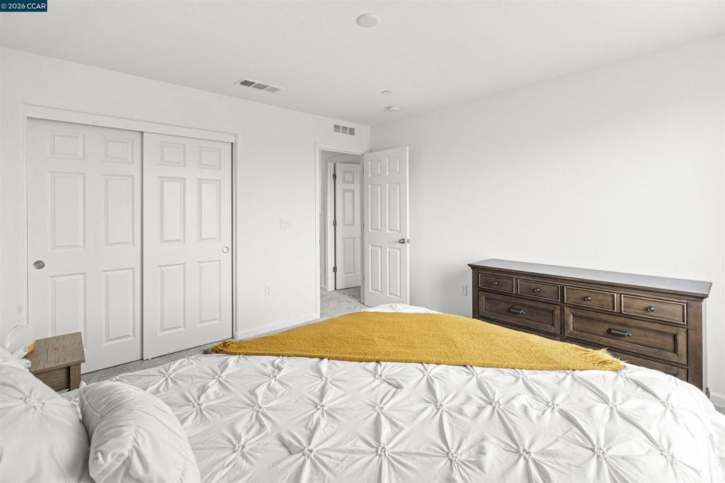 953 Arneis Ave, Manteca, CA 95337