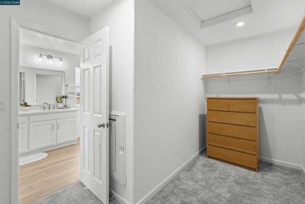 953 Arneis Ave, Manteca, CA 95337