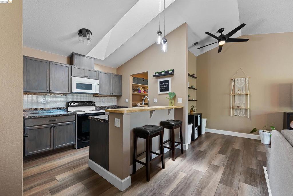 906 Villa Terrace, Brentwood (CC), CA 94513