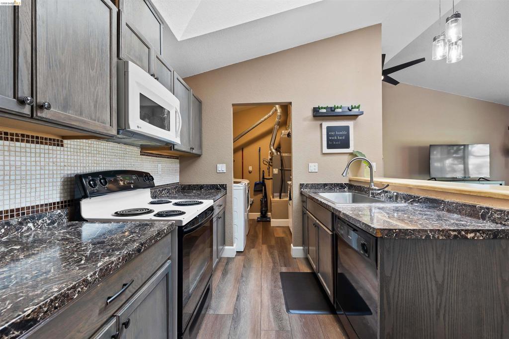 906 Villa Terrace, Brentwood (CC), CA 94513