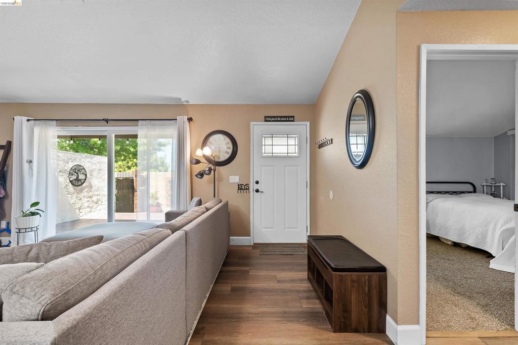 906 Villa Terrace, Brentwood (CC), CA 94513