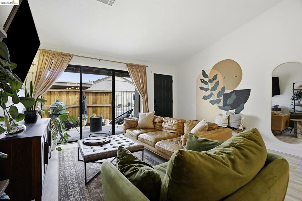 925 Villa Terrace, Brentwood (CC), CA 94513