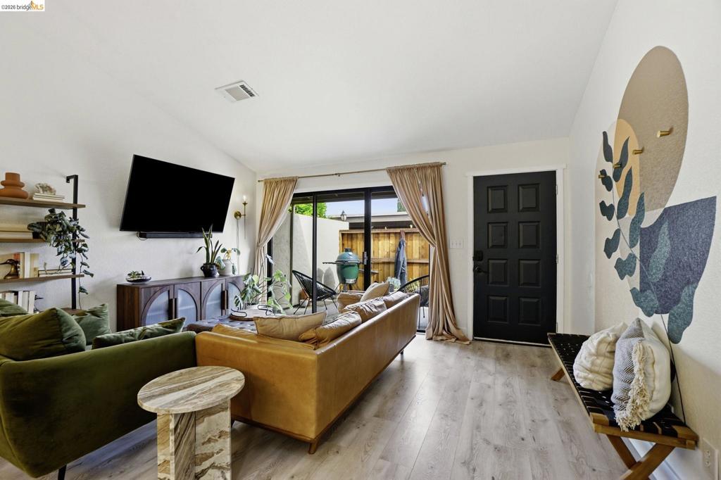 925 Villa Terrace, Brentwood (CC), CA 94513