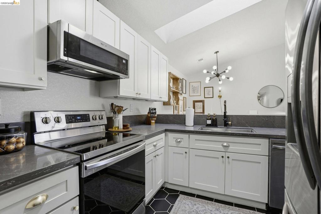 925 Villa Terrace, Brentwood (CC), CA 94513