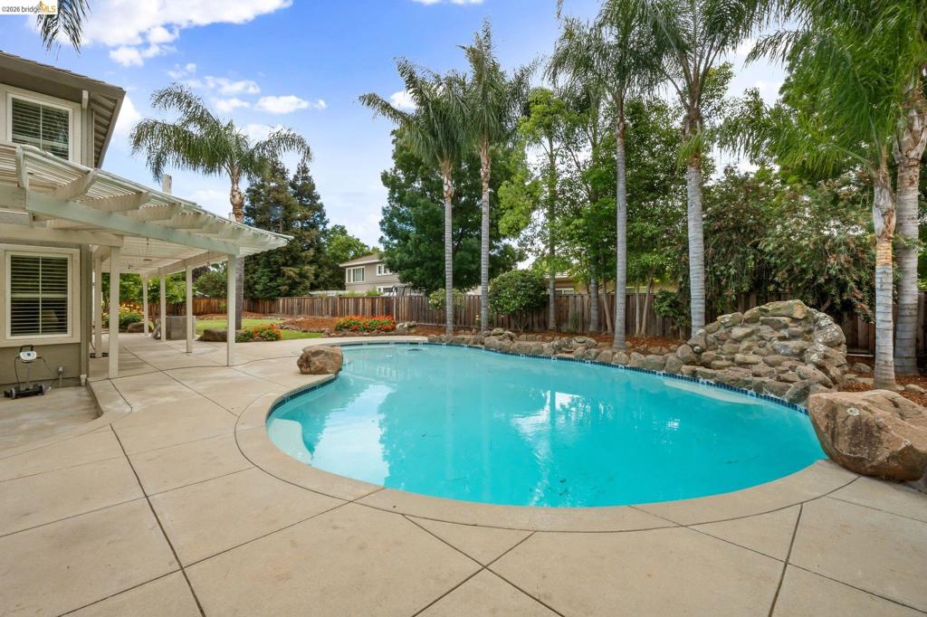 1060 Cambrian Pl, Brentwood (CC), CA 94513
