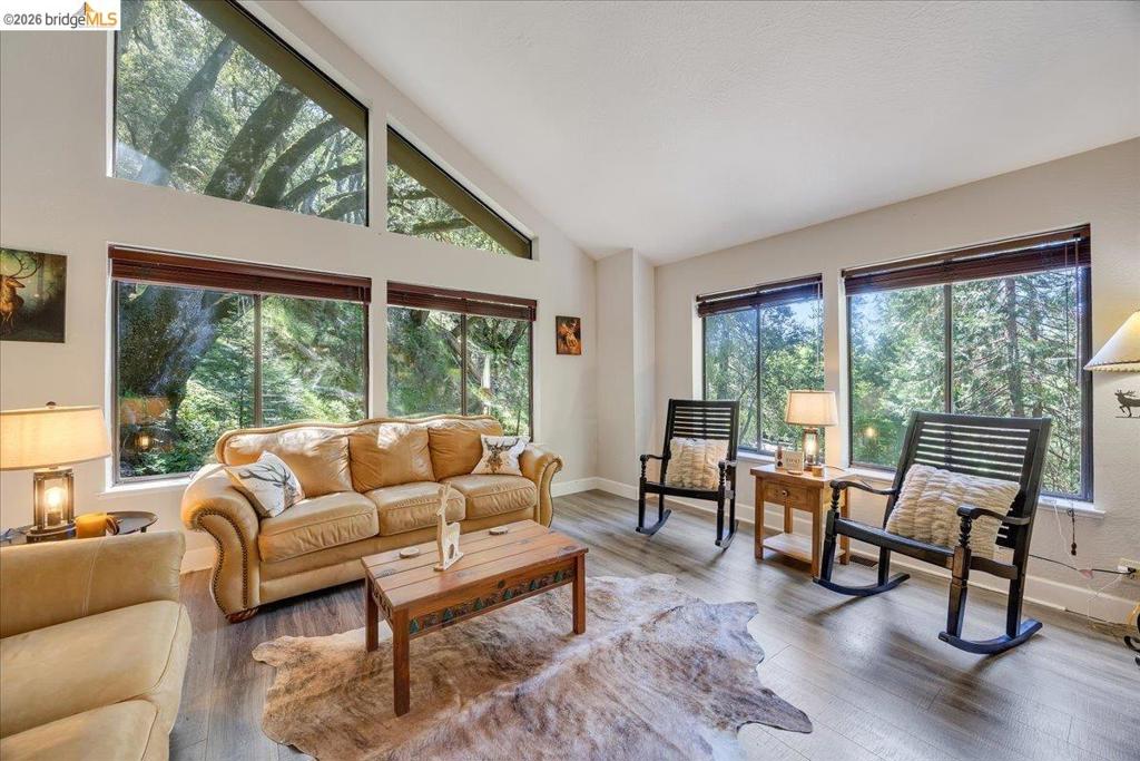 22244 Crystal Falls Dr W, Sonora, CA 95370