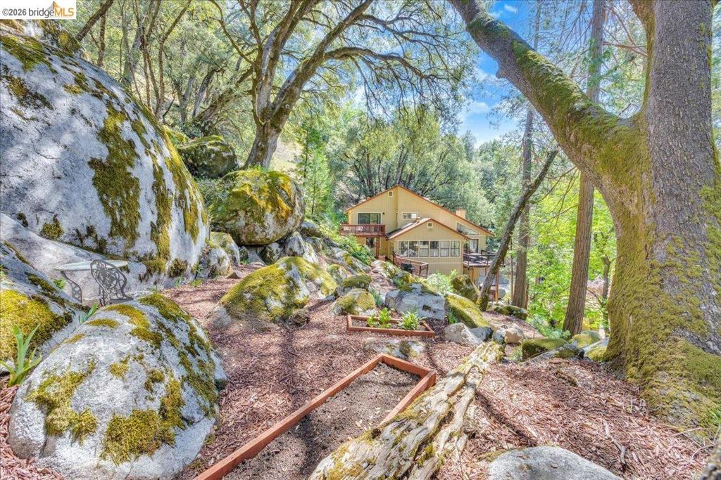22244 Crystal Falls Dr W, Sonora, CA 95370