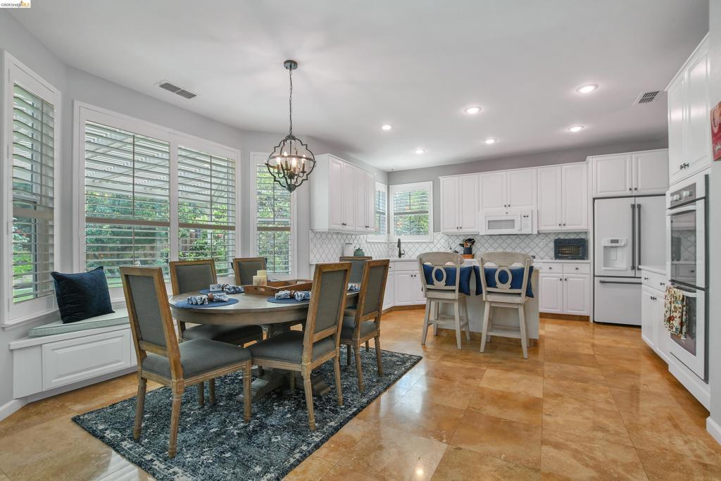 675 Devonshire Loop, Brentwood (CC), CA 94513