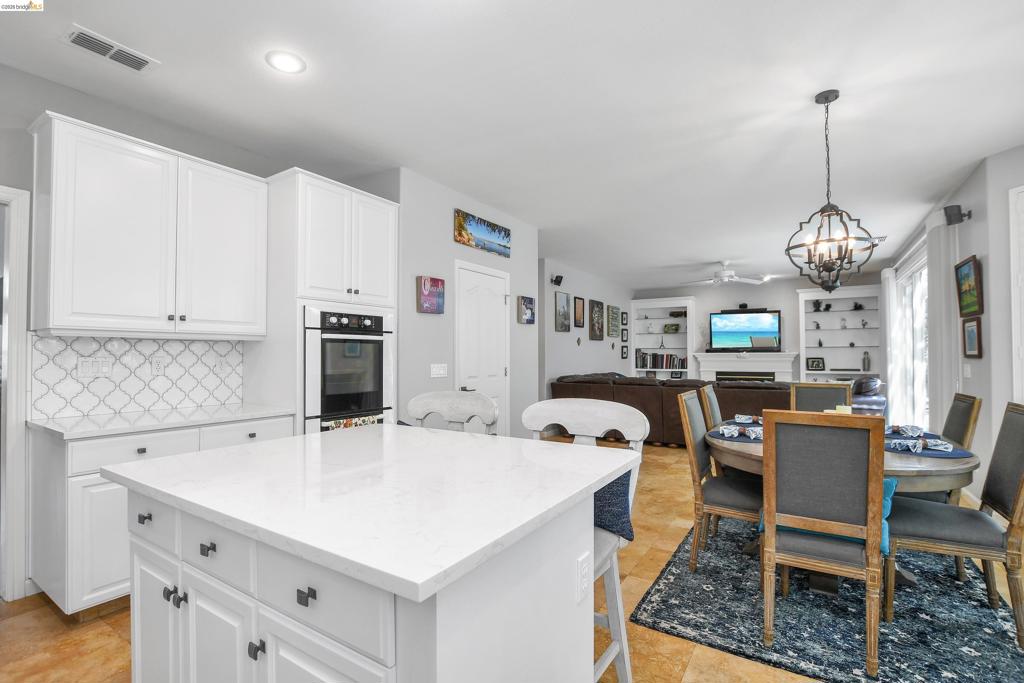 675 Devonshire Loop, Brentwood (CC), CA 94513