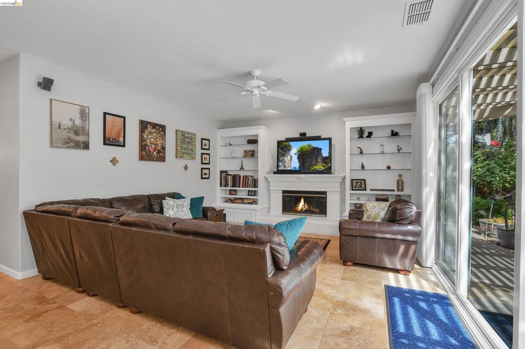 675 Devonshire Loop, Brentwood (CC), CA 94513