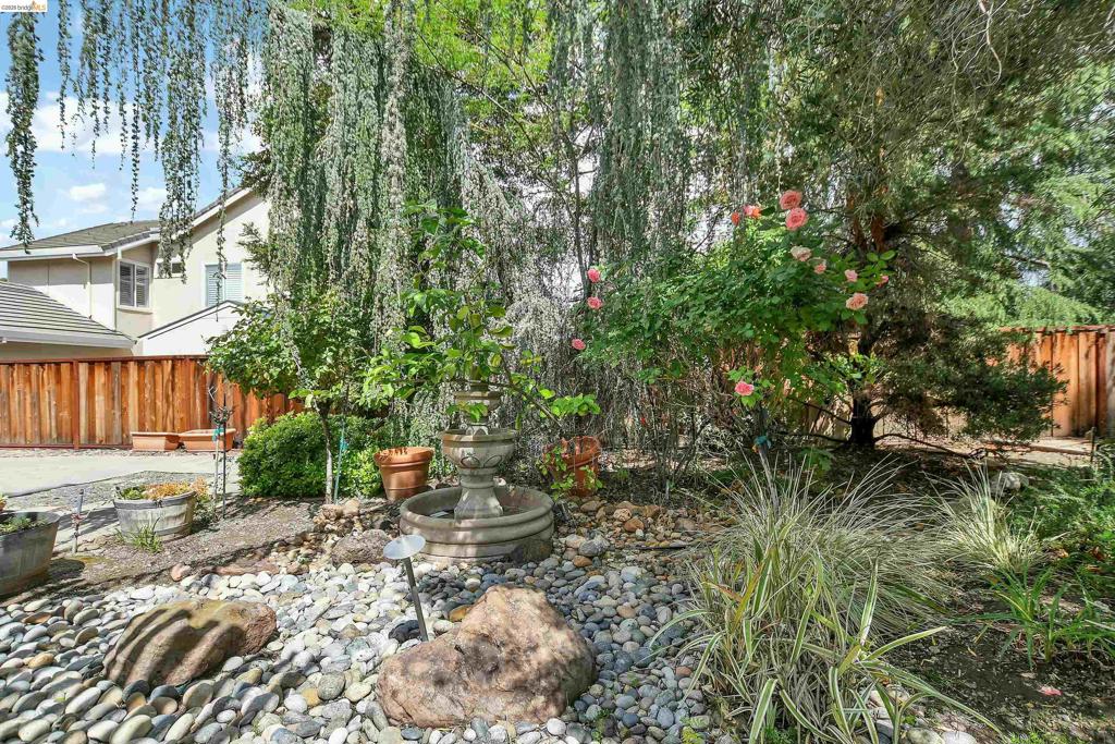 675 Devonshire Loop, Brentwood (CC), CA 94513