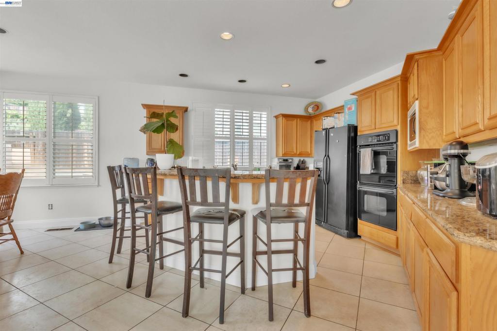 47 E Country Club Dr, Brentwood (CC), CA 94513
