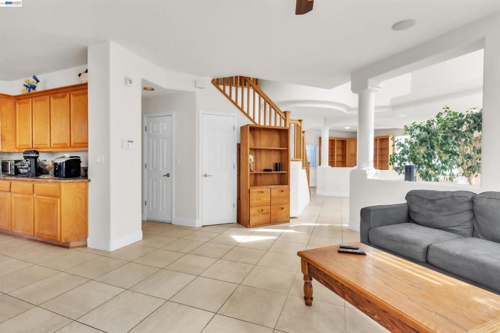 47 E Country Club Dr, Brentwood (CC), CA 94513