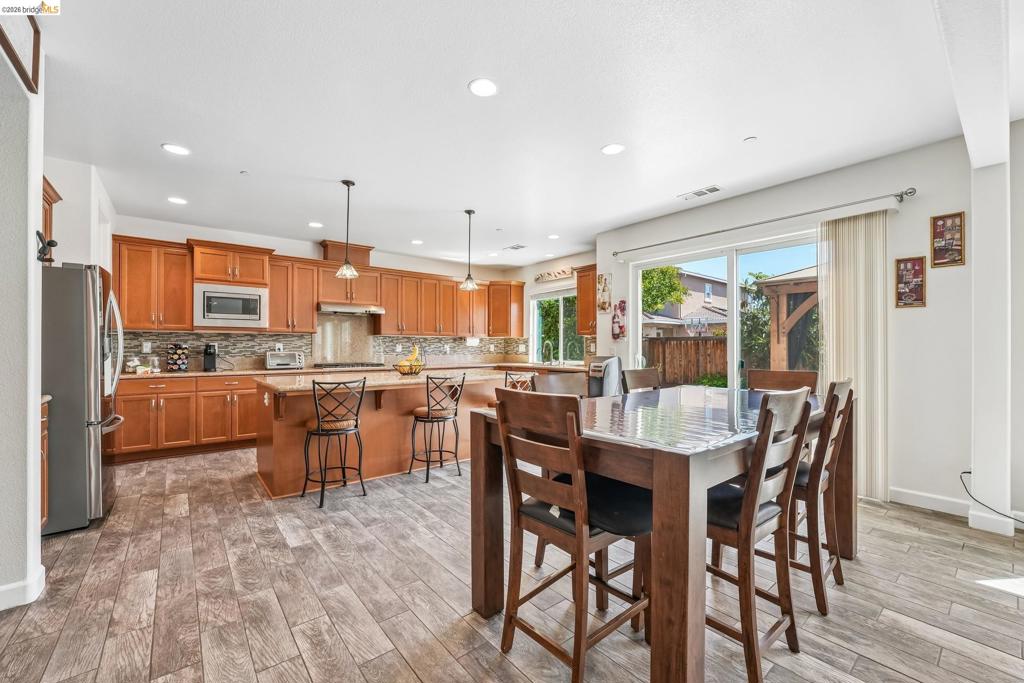 1352 Bellerose Ct, Brentwood (CC), CA 94513