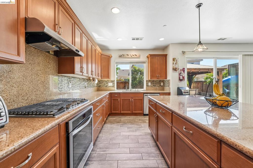 1352 Bellerose Ct, Brentwood (CC), CA 94513