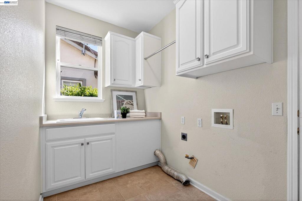 1606 Regent Dr, Brentwood (CC), CA 94513