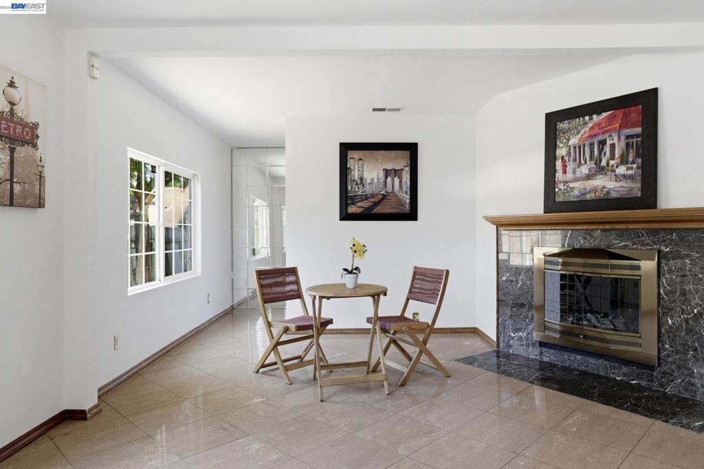 315 M St, Patterson, CA 95363