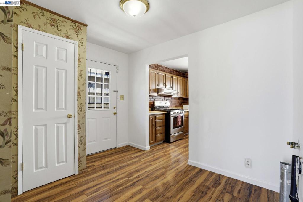 315 M St, Patterson, CA 95363