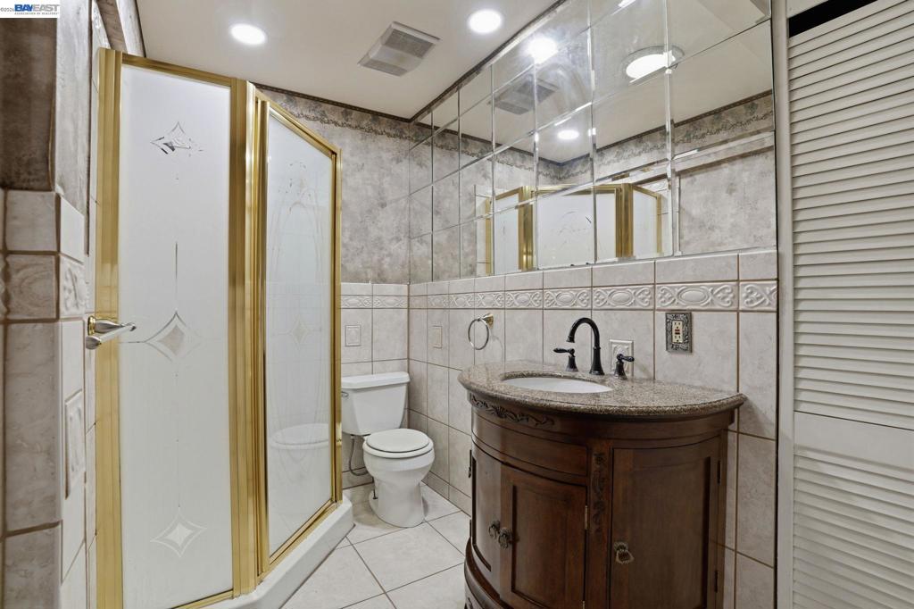 315 M St, Patterson, CA 95363