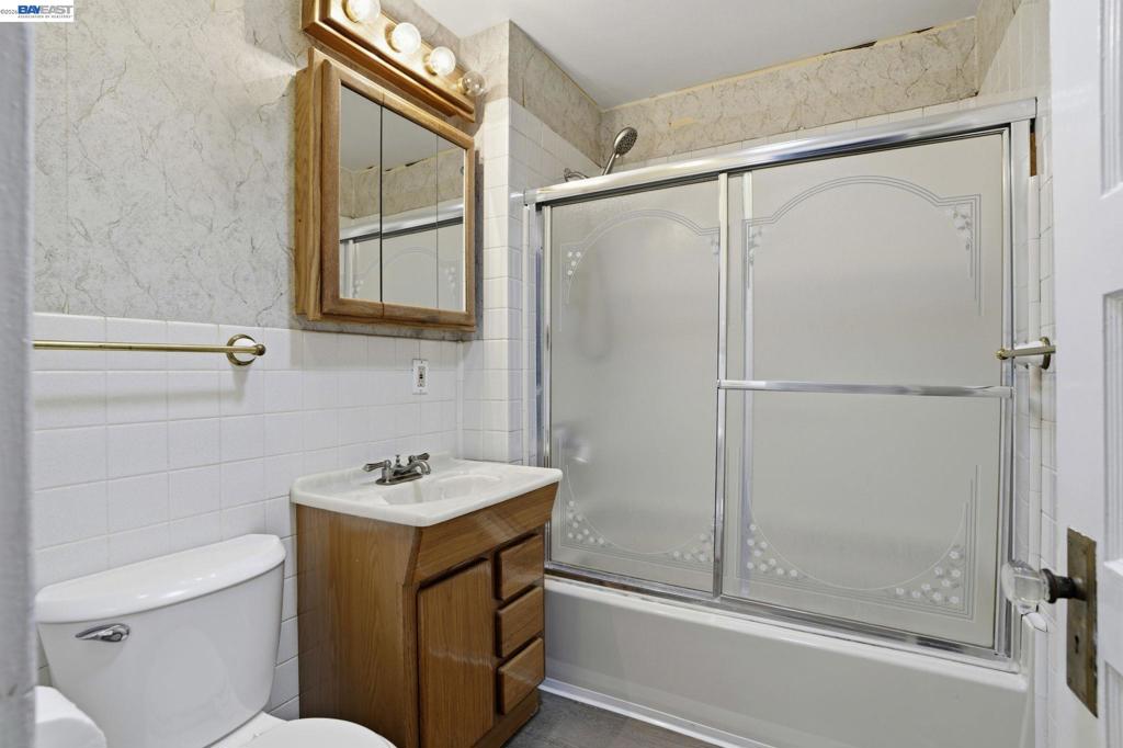 315 M St, Patterson, CA 95363