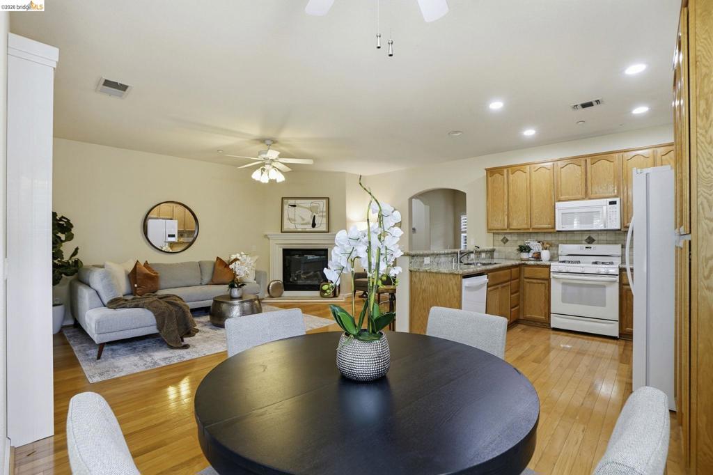 427 Stephens Dr, Brentwood (CC), CA 94513