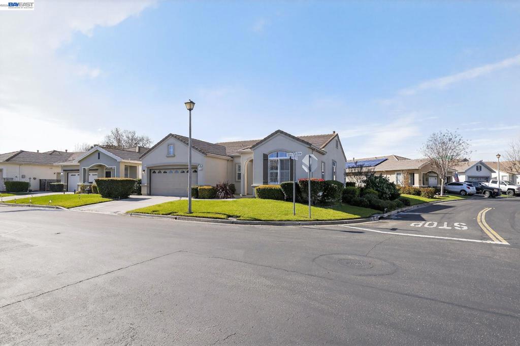 309 Upton Pyne Dr, Brentwood (CC), CA 94513