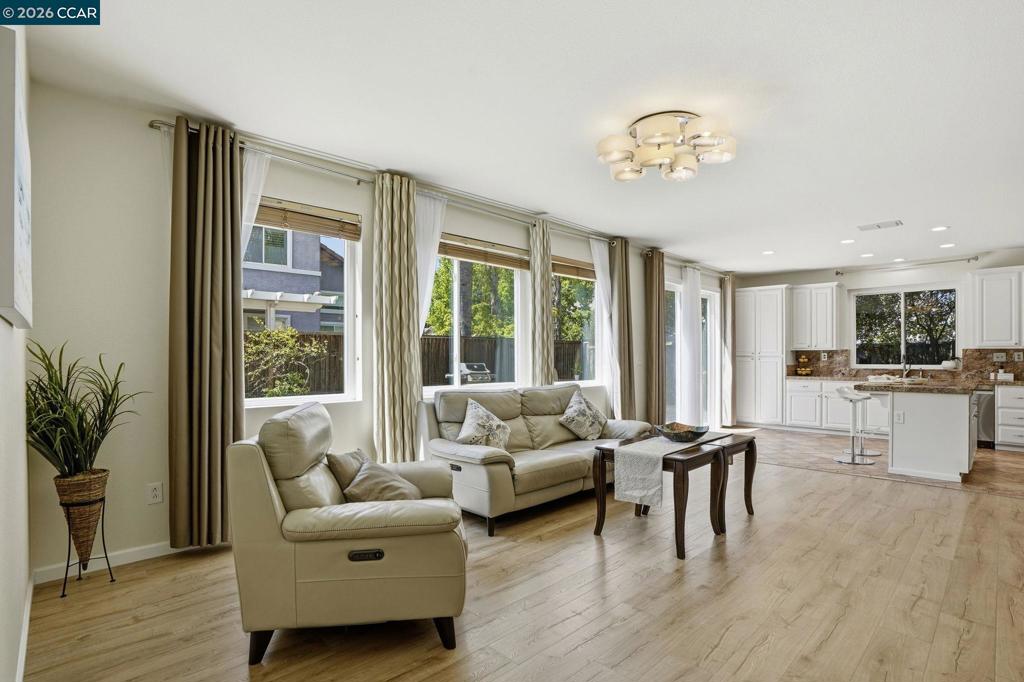 823 Springhaven Rd, Brentwood (CC), CA 94513