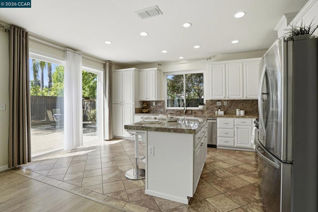 823 Springhaven Rd, Brentwood (CC), CA 94513