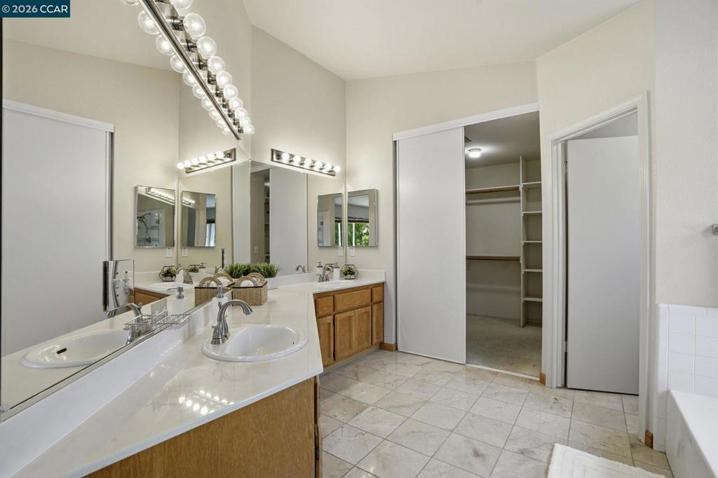 823 Springhaven Rd, Brentwood (CC), CA 94513