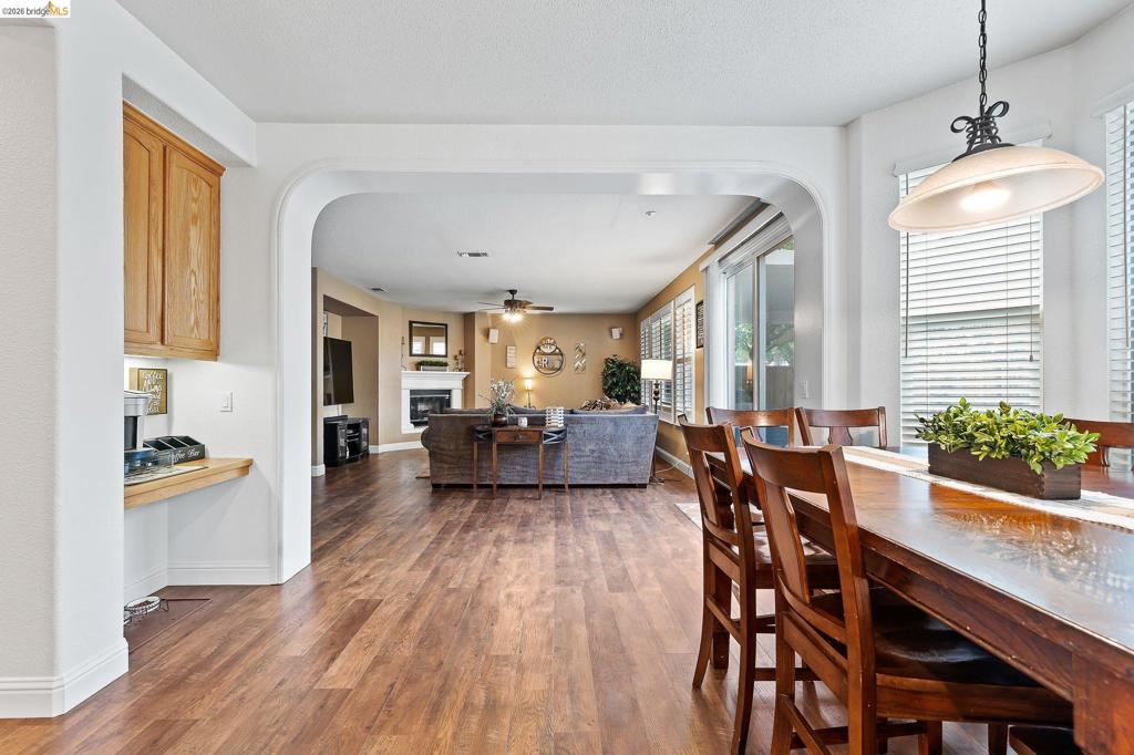 2705 Hawthorn Place, Brentwood (CC), CA 94513-5498