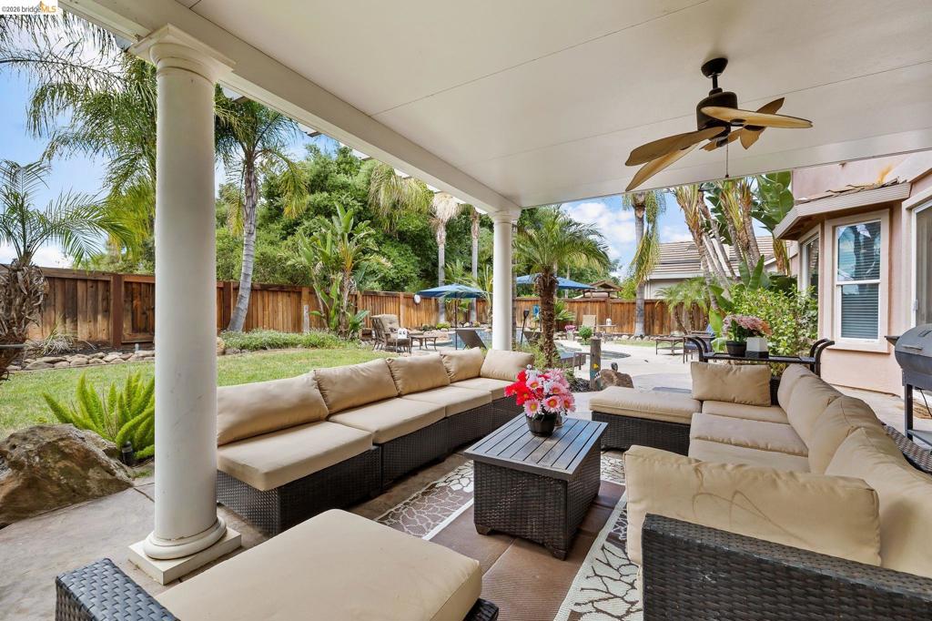 2705 Hawthorn Place, Brentwood (CC), CA 94513-5498