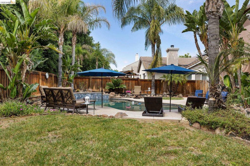 2705 Hawthorn Place, Brentwood (CC), CA 94513-5498