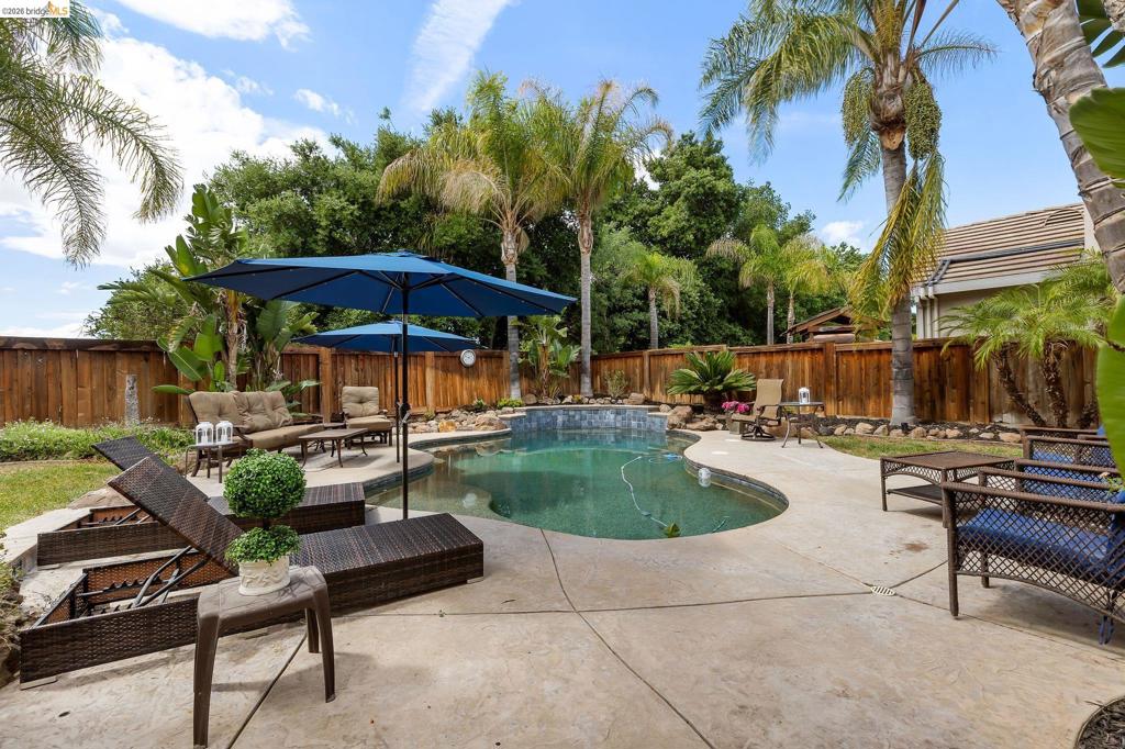 2705 Hawthorn Place, Brentwood (CC), CA 94513-5498