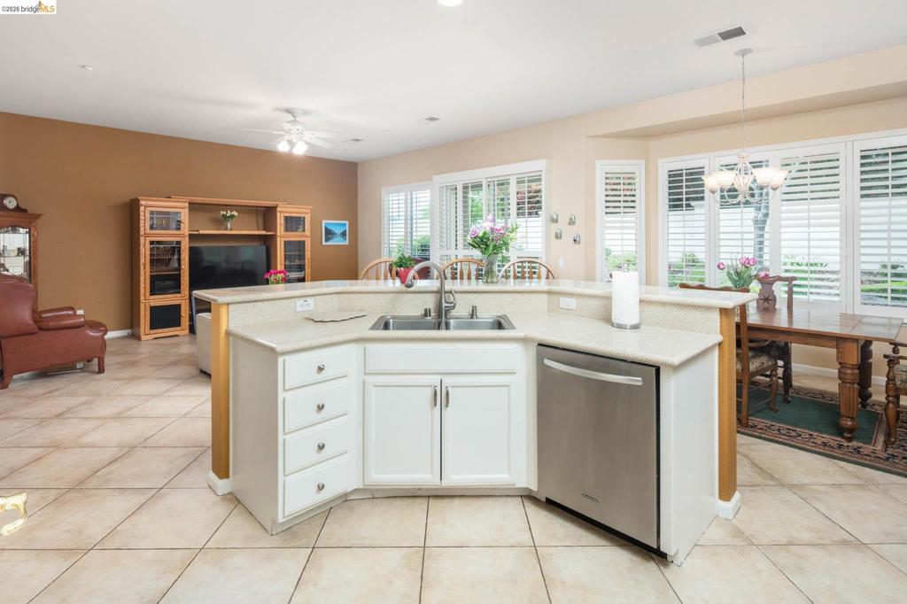 485 Coronation Dr, Brentwood (CC), CA 94513