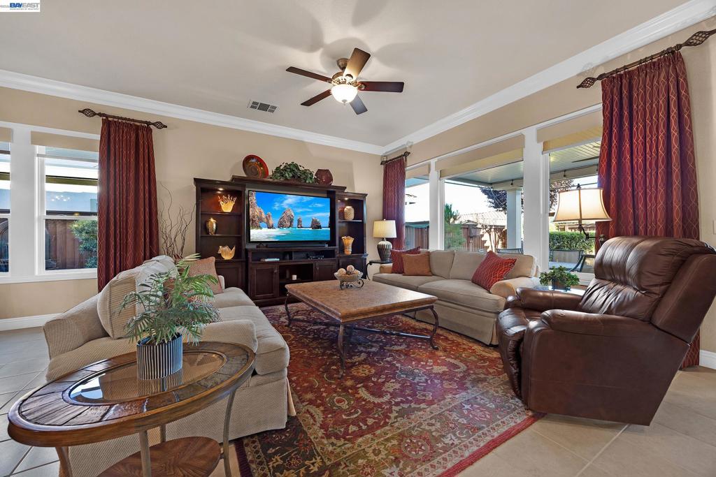 1608 Frascati Way, Brentwood (CC), CA 94513