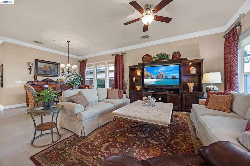 1608 Frascati Way, Brentwood (CC), CA 94513