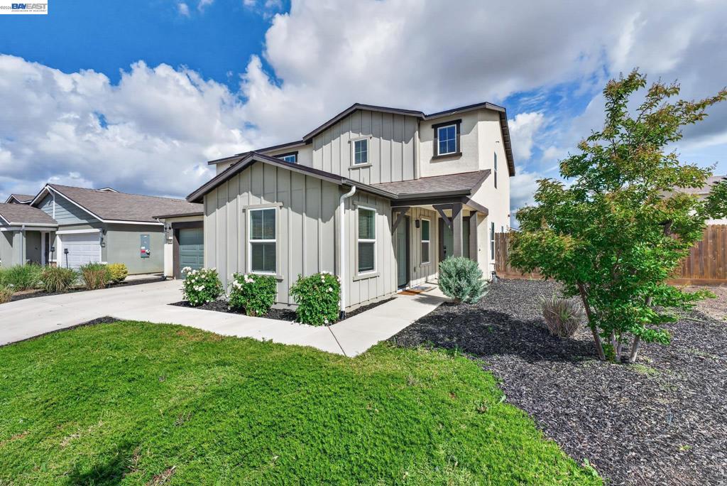 2280 craig ct, Los Banos, CA 93635