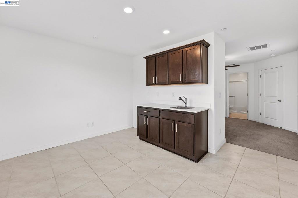 2280 craig ct, Los Banos, CA 93635