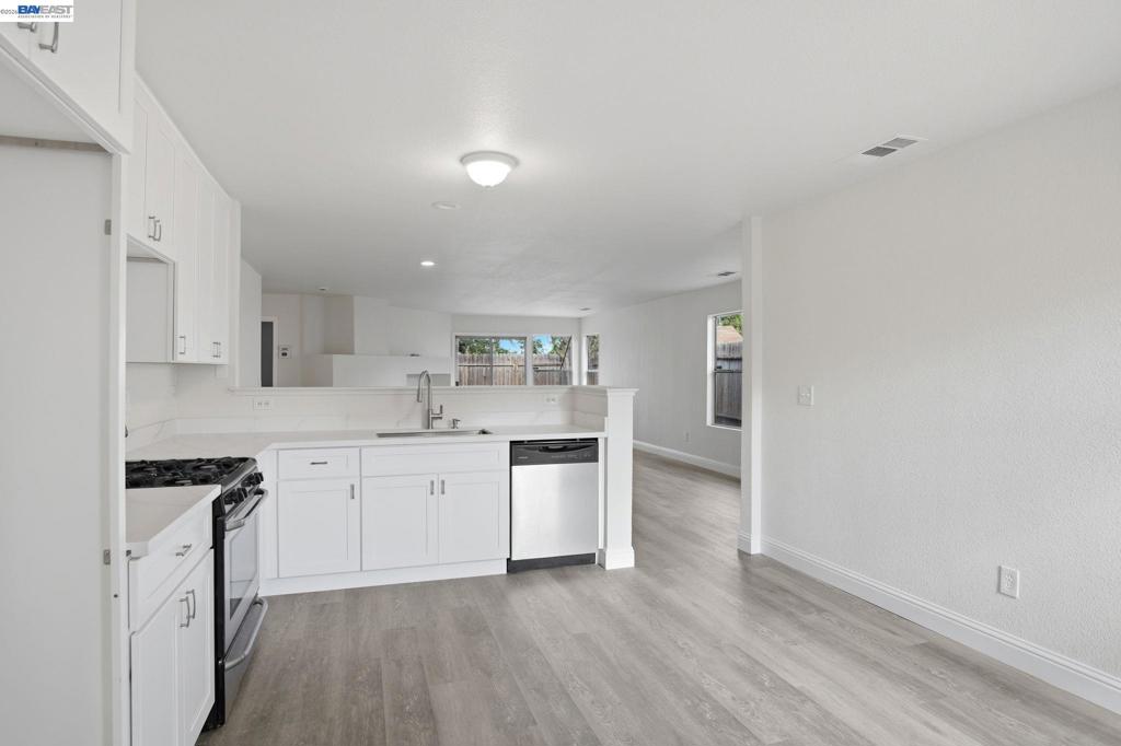 444 Red Robin, Patterson, CA 95363