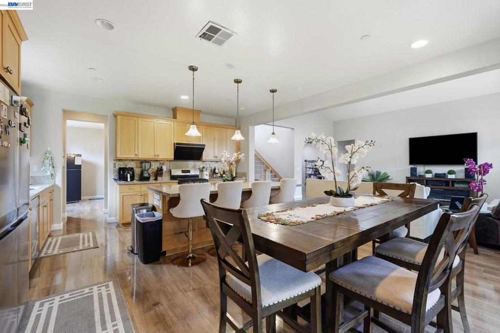 1176 Duomo Way, Manteca, CA 95337