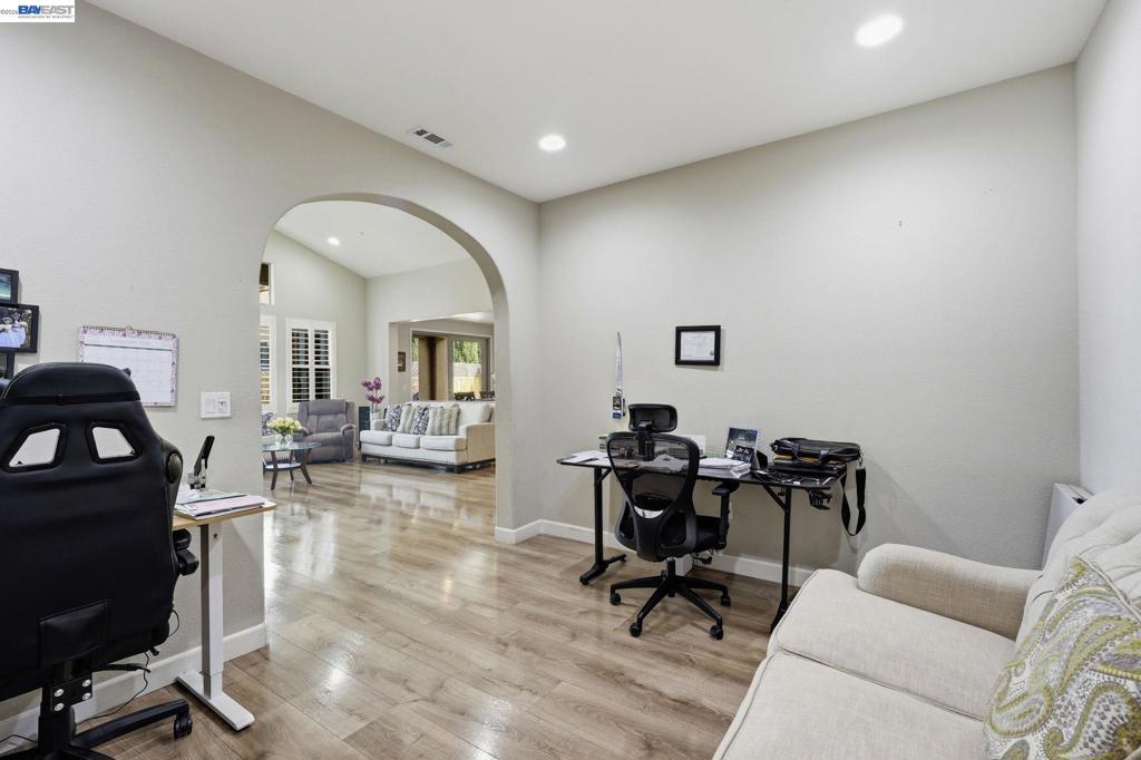 1176 Duomo Way, Manteca, CA 95337