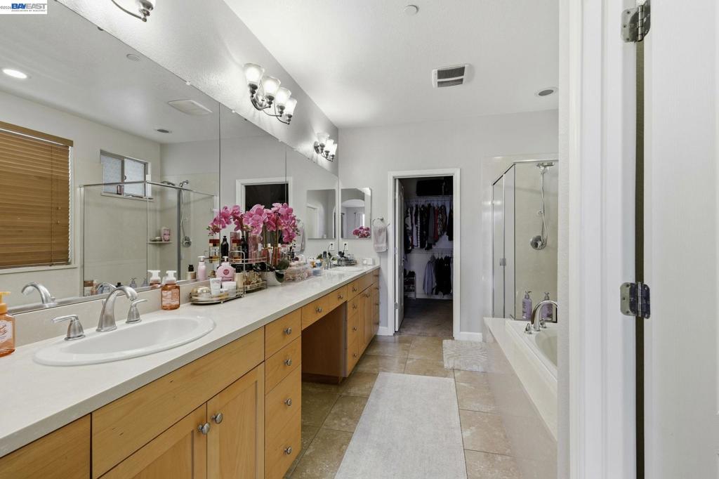 1176 Duomo Way, Manteca, CA 95337